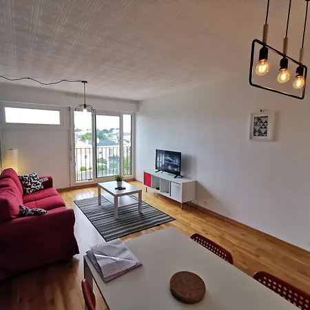 La Harliere T4 A Apartment *